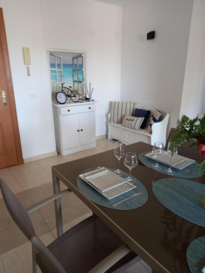 Bienvenue Appart Lumineux Avec Ascenseur Et Vue Sur La Mer Corralejo Buitenkant foto